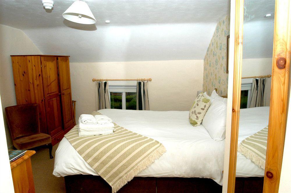The Black Bull Inn Escrick Esterno foto