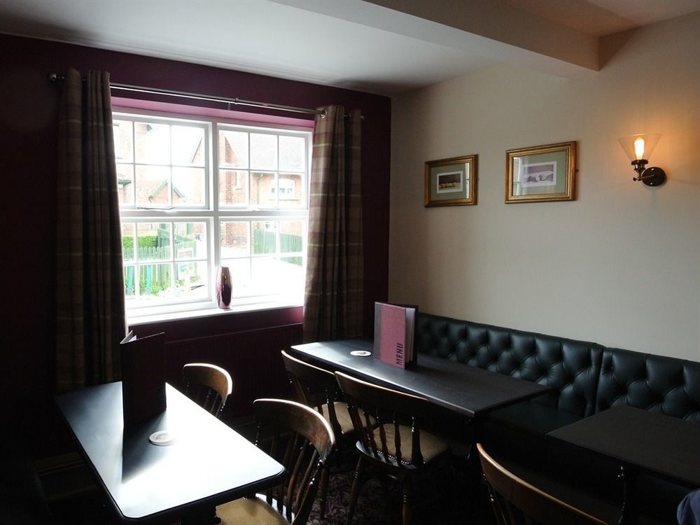 The Black Bull Inn Escrick Esterno foto